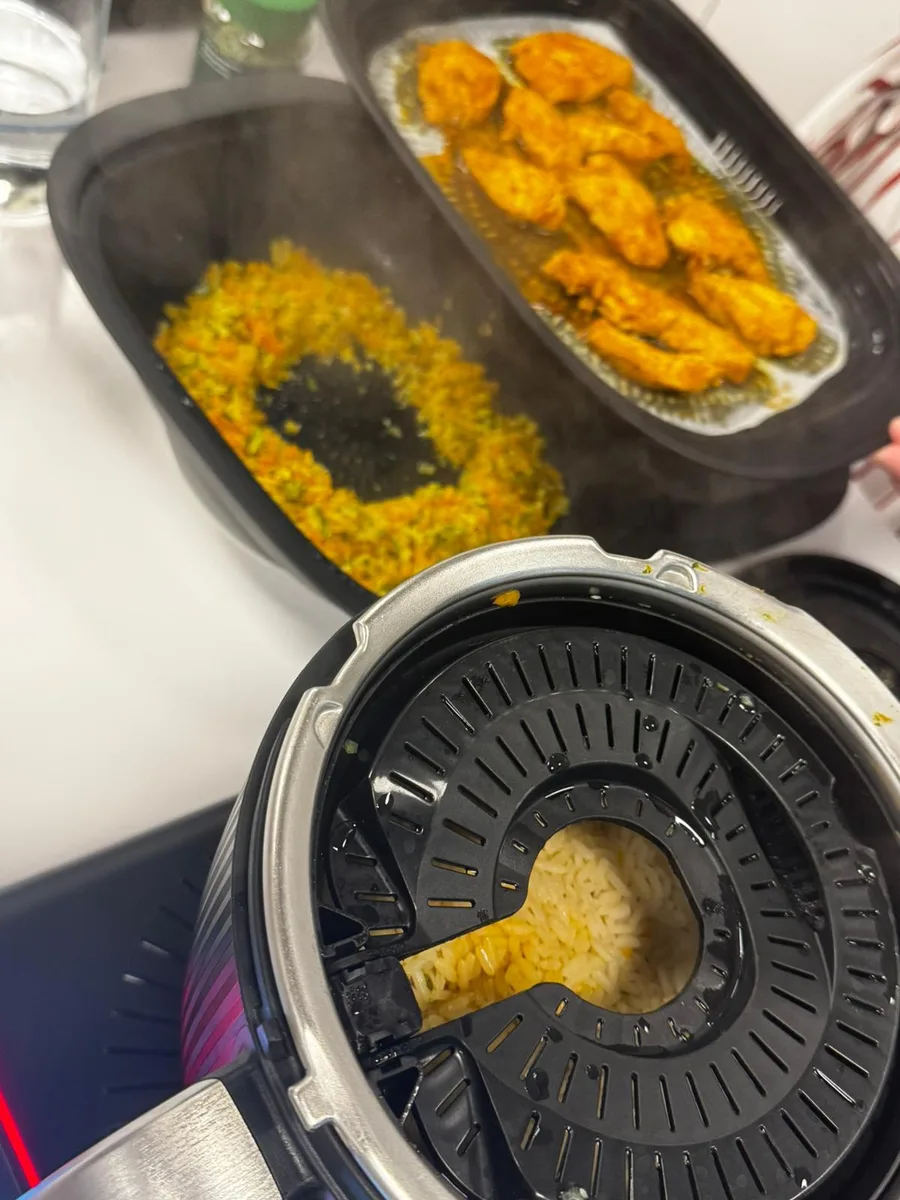 Thermomix® TM7 beim Dampfgaren mit dem Varoma-Aufsatz
